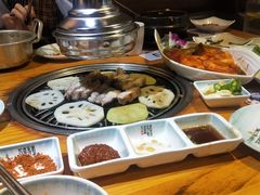 -唯成•韩国炭火烤肉 유성고기