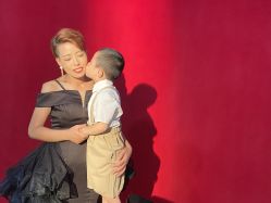 -索菲亚婚纱摄影