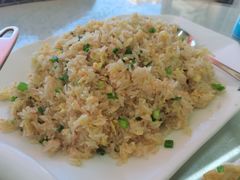 蟹皇炒饭-双月饭店·20年老字号(新村店)