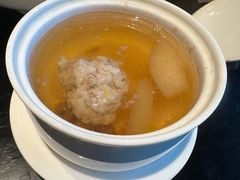 小舍汽锅肉元汤-简小舍·民间手艺菜(武昌江滩店)