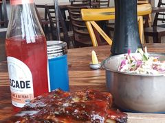-Ribs & Burgers The Rocks