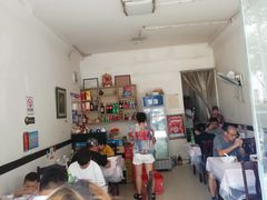 -阿隆煲店(秀仁苑店)