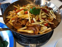 -香山湖家家宴(中山陵店)