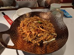 干锅高山笋煨腊肉-辣可可·小炒黄牛肉(望京凯德MALL店)