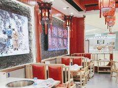 -鲁员外地锅鸡地锅鱼(龙湖江东天街店)