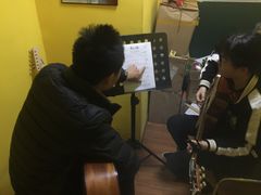 -艺桉余音琴行(火神庙分店)