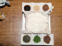 -95号酱骨·一块豆腐(展春园西路店)