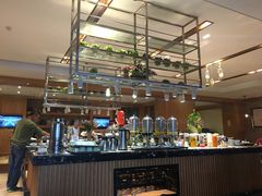 -安徽饭店·白鹭阁自助餐厅(梅山路店)