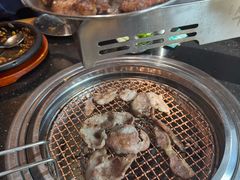 -韩烧牛中牛·甄选黑牛烤肉(黑金店)