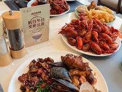 -舜耕山庄四时万和自助餐厅