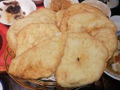 -蓝田九大碗民俗食府(蓝田店)