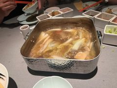 -左庭右院鲜牛肉火锅黑金店(陆家嘴中心店)