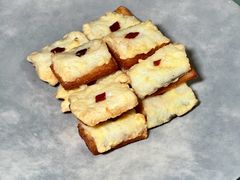 -壹零贰小馆(桂城石啃店)