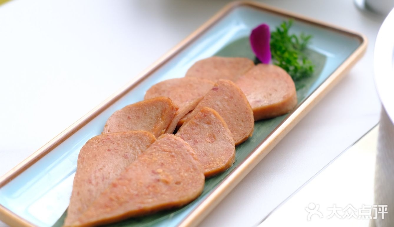 这家椰子鸡 汤都被我喝到一滴不剩