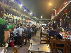 -洞密园美食城(富华路店)