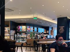 大堂-星巴克臻选(华堂·新辰汇店)