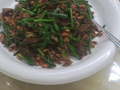 -始于2011柳周农家菜沙田柚美食店(东大街店)