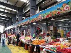 -七宝蔬菜农副产品综合交易市场-停车场