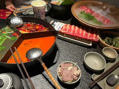 -三出山火锅(南京万象天地店)