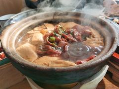 豆腐肥肠煲-蜜桃餐厅·伴山(湖滨商业街店)