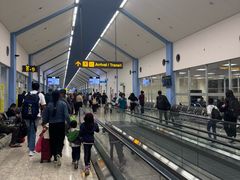 -班达拉奈克国际机场