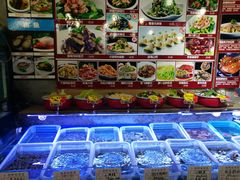 自助取餐区-隆喜元鱼汤包·海鲜(中联广场店)