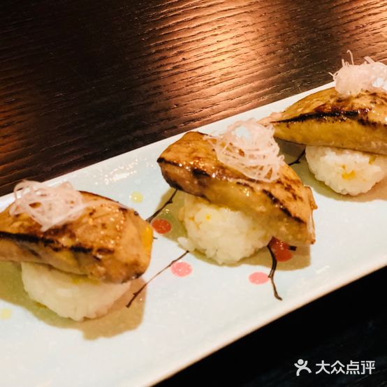 白鹿日本料理(中海·雍景郡店)
