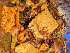 -嘎嘎鸭下巴·爆辣干锅(明教寺店)