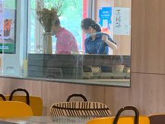 -麦当劳(花桥得来速店)