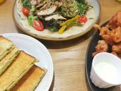 -HELLO 27 意面·沙拉·帕尼尼