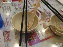 碗筷-翠华餐厅