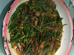 -鱼窝棚柴火铁锅炖(富山屯店)