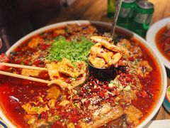 -麻辣总动员·川派海鲜·现炒浇头面·自贡菜(五彩城店)