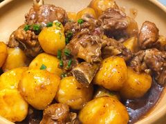 恩施小土豆烧排骨-黄泥岗·地道湖北菜(奥特莱斯店)