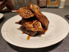 -HOMES上海本帮菜(襄阳公园店)