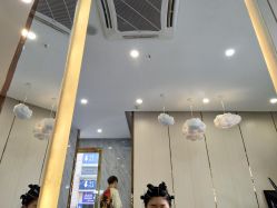 -V HAIR SALON造型