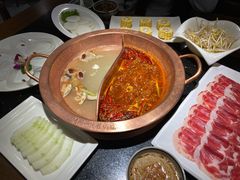 -山城鼎重庆老火锅(西安钟楼店)