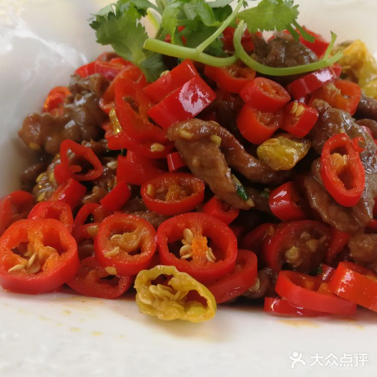 享受美食与美景