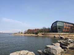 -上海滴水湖皇冠假日酒店