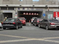 入口-万达广场-停车场