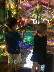 -恐龙探索乐园(磁器口店)