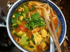 -汇吃汇喝美食街(上海建发浦悦荟广场店)