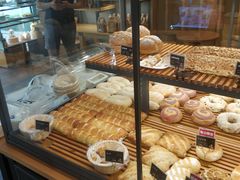 -焙丽拾光(麦凯乐直营店)