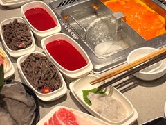 -海底捞火锅(新松江路生日主题店)