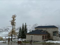 -喀纳斯鸿福生态度假酒店