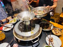 -小饕荟雅安贡椒鱼鲜馆(广福桥店)