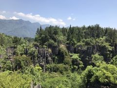 -梭布垭石林景区