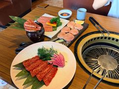 -炼火烤肉店
