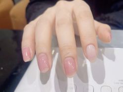 -进巍美甲美睫