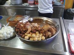 餐具摆设-马里奥明星猪脚饭